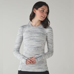 Lululemon Runderful Long Sleeve
Space Dye Camo White Silver Spoon/Silver Spoon